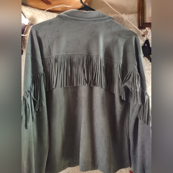 Sold Sha - Picture 3 of 7